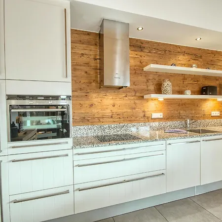 Penthouse & Golf - By Alpen Appartement *