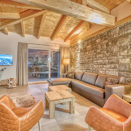 Penthouse & Golf - By Alpen Apartman